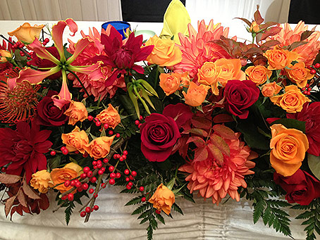 花のギフト 花清 赤オレンジ系のウェディング装花